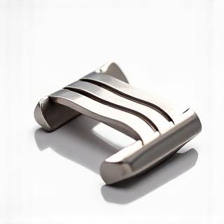 Polished Nickel Wave Buckle